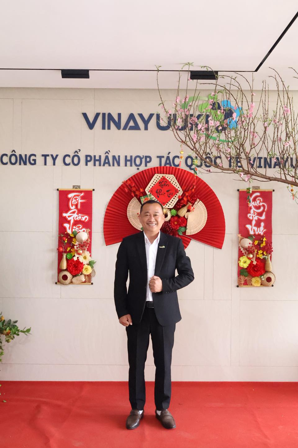 VỀ VINAYUUKI